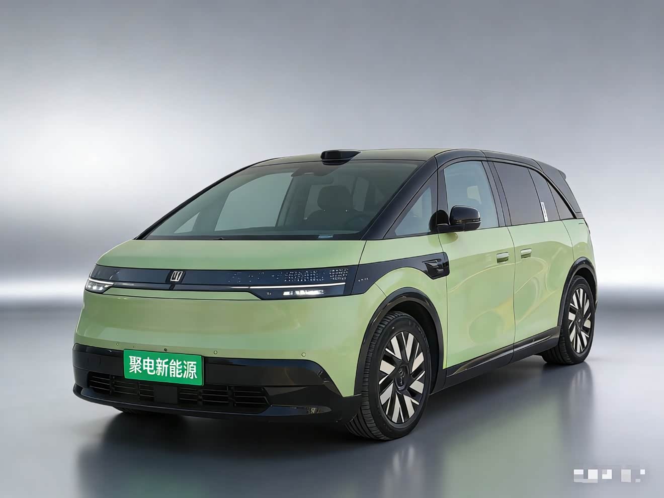 Zeekr MIX 2024 汽车图片 