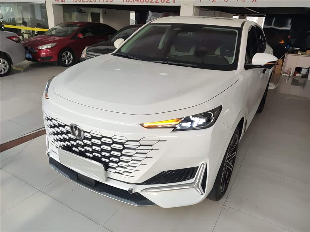 Changan UNI-K iDD 2022 car image 