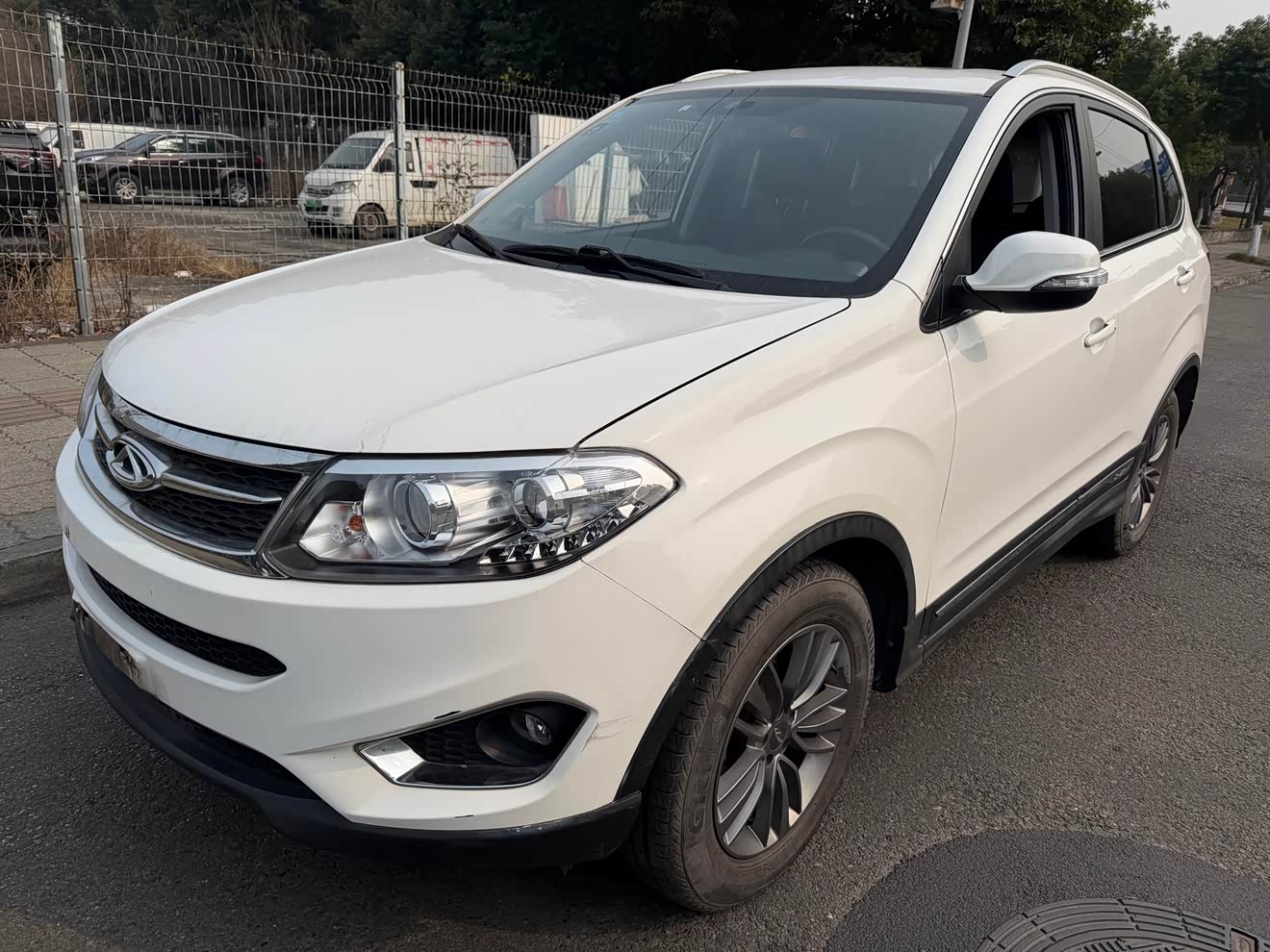 Chery Tiggo 5 2015 immagine di auto 