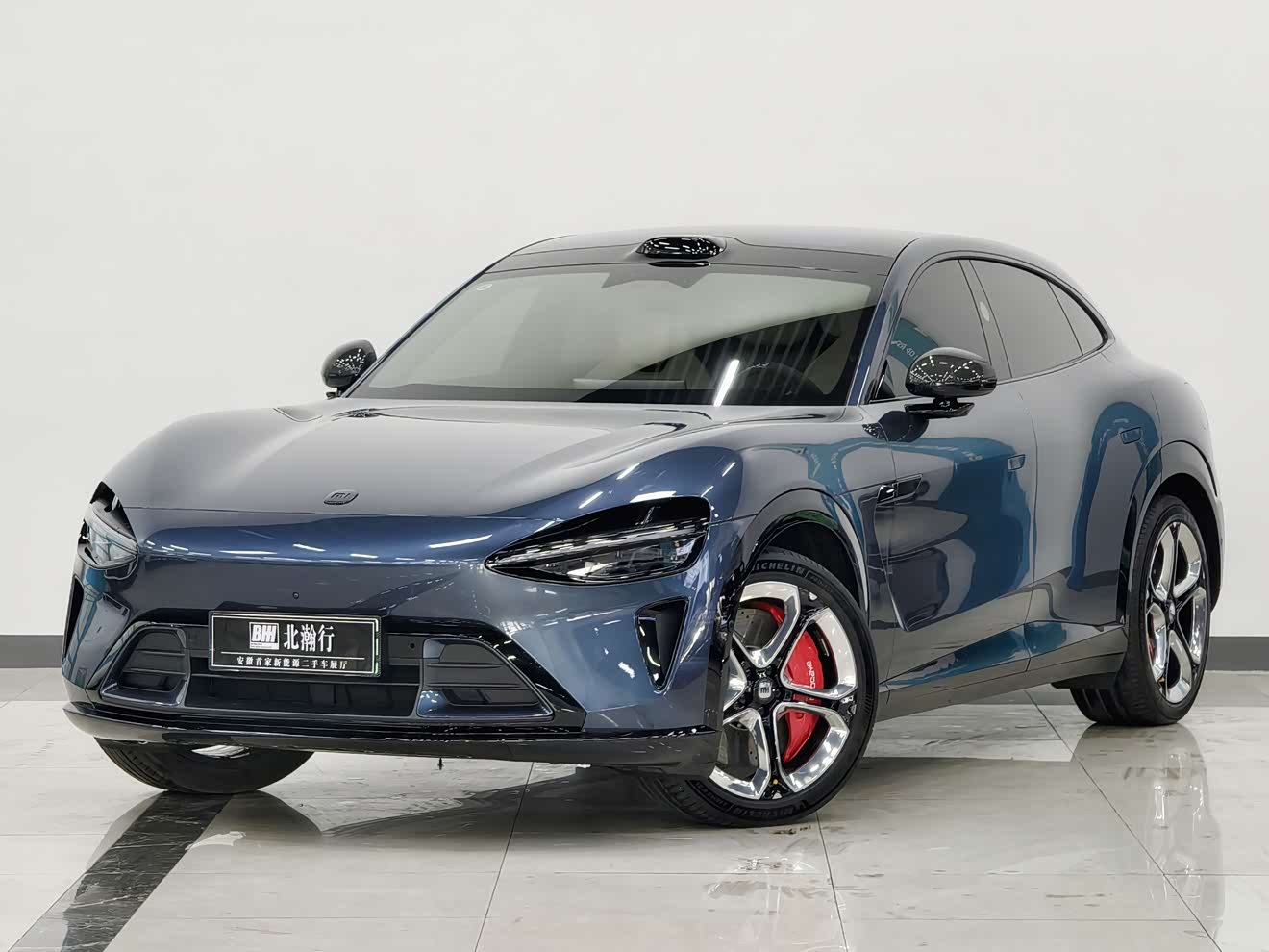 MI YU7 2025 汽车图片 