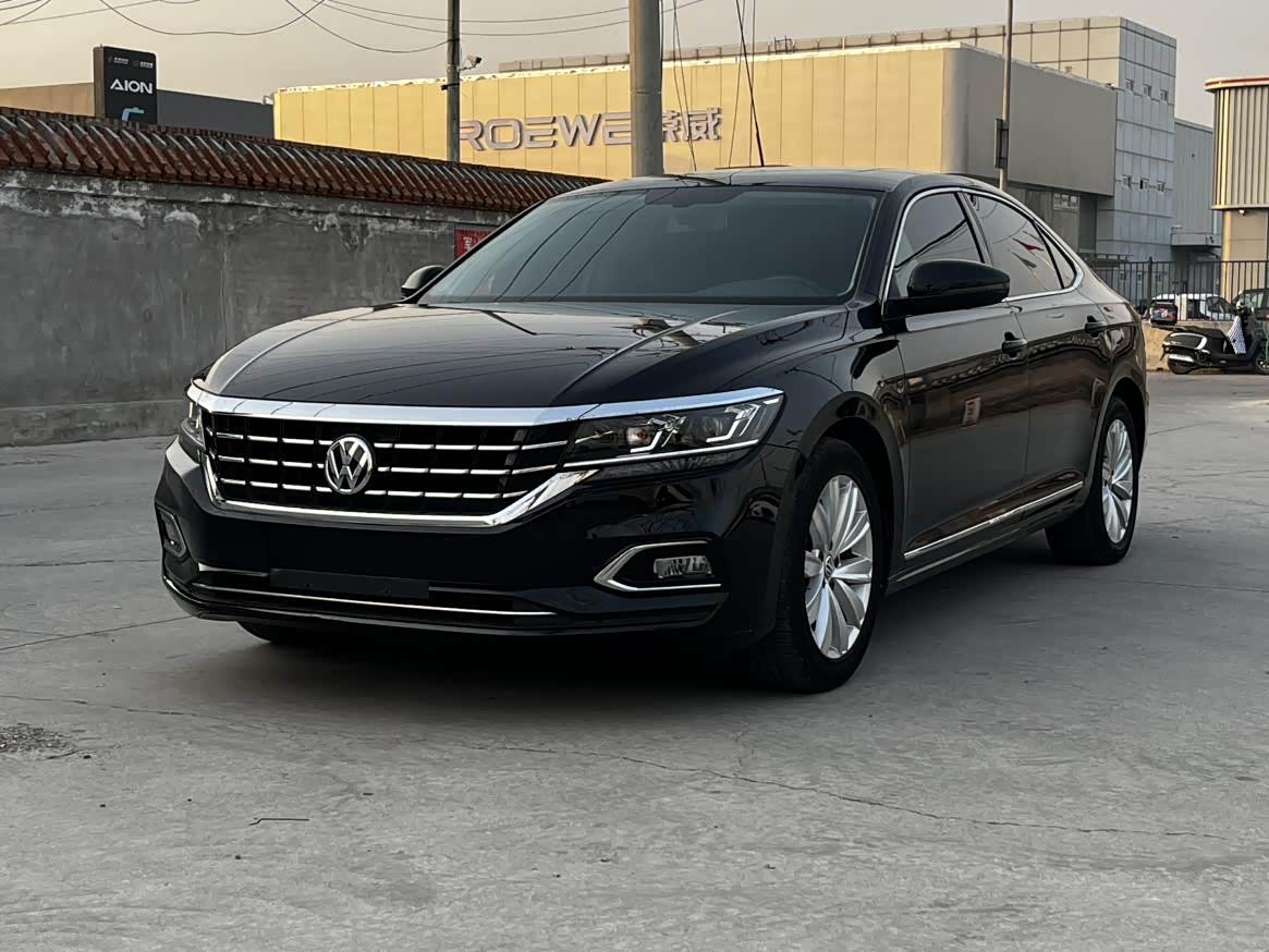 Volkswagen Passat 2020 car image 