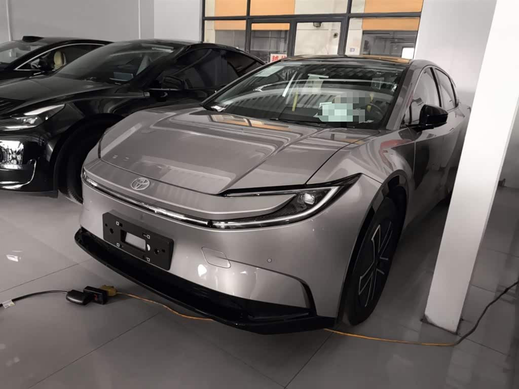 Toyota bZ5 2025 Toyota bZ5 2025 汽车图片