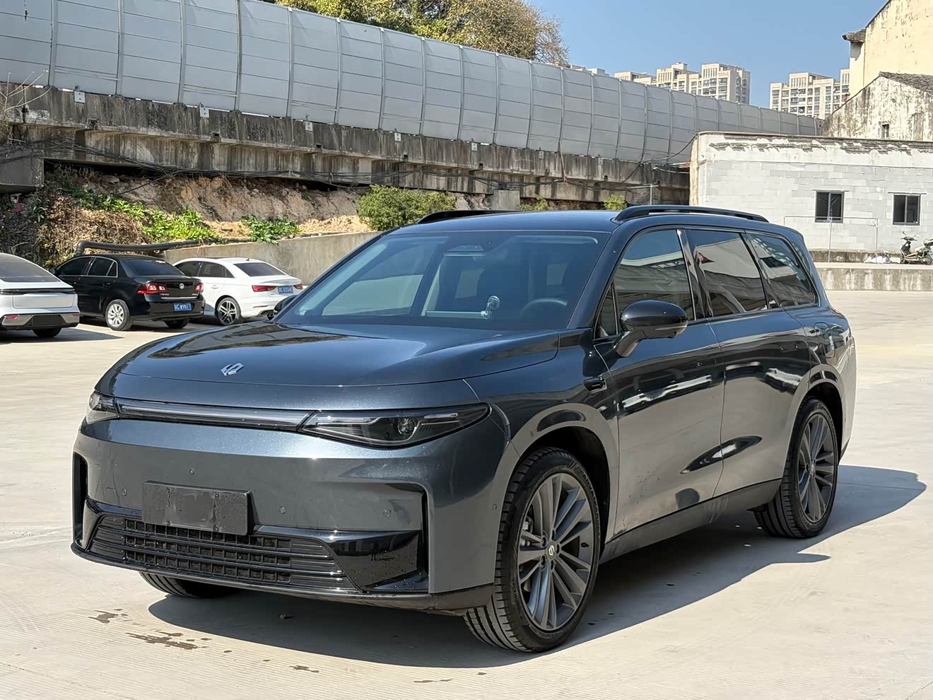 Leapmotor C16 2024 汽车图片 