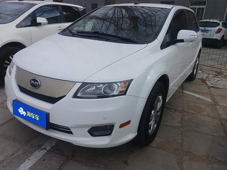 BYD e6 2016 car image 