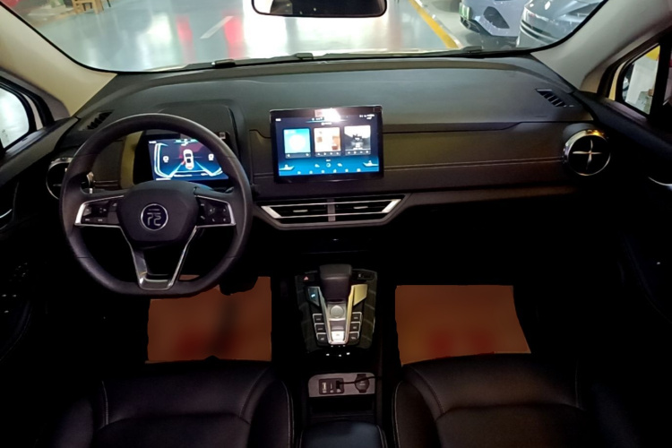 BYD Yuan New Energy 2020 car image #10