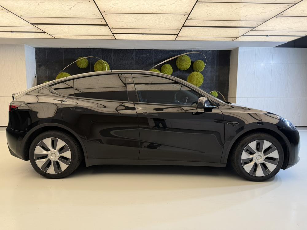 Tesla Model Y 2023 #8 Tesla Model Y 2023 immagine di auto #8
