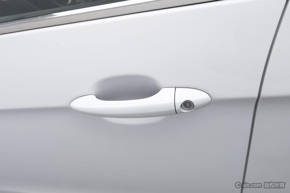 Chery Arrizo 5 2016 immagine di auto #9
