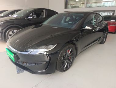 特斯拉 Model 3 2024 汽车图片 