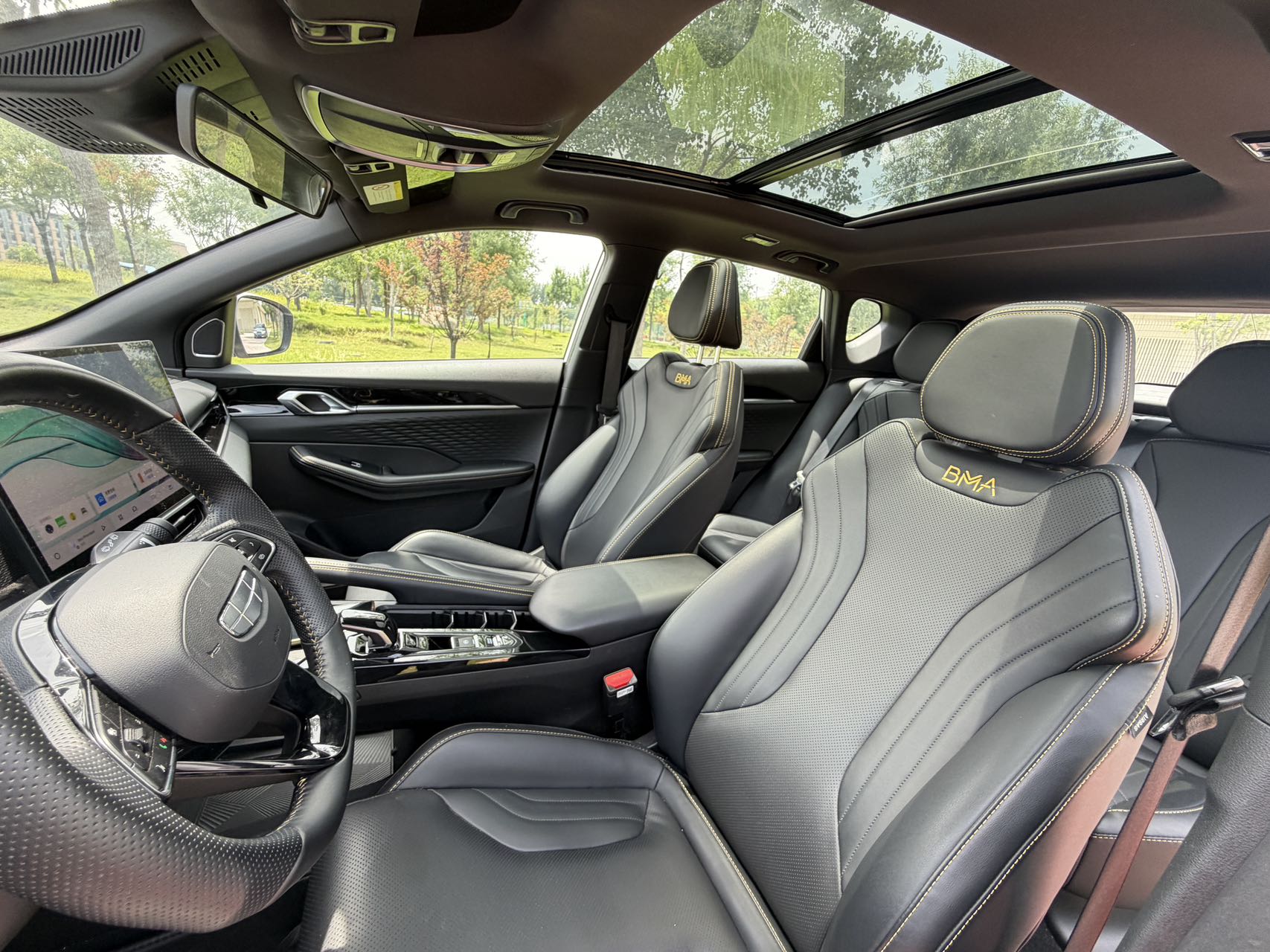 GEELY Coolray 2024 #8 GEELY Coolray 2024 image de voiture #8