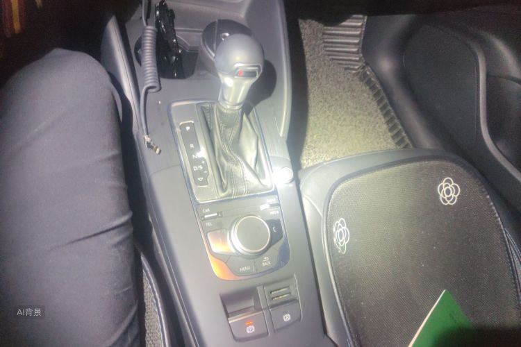 Audi A3 2017 car image #16