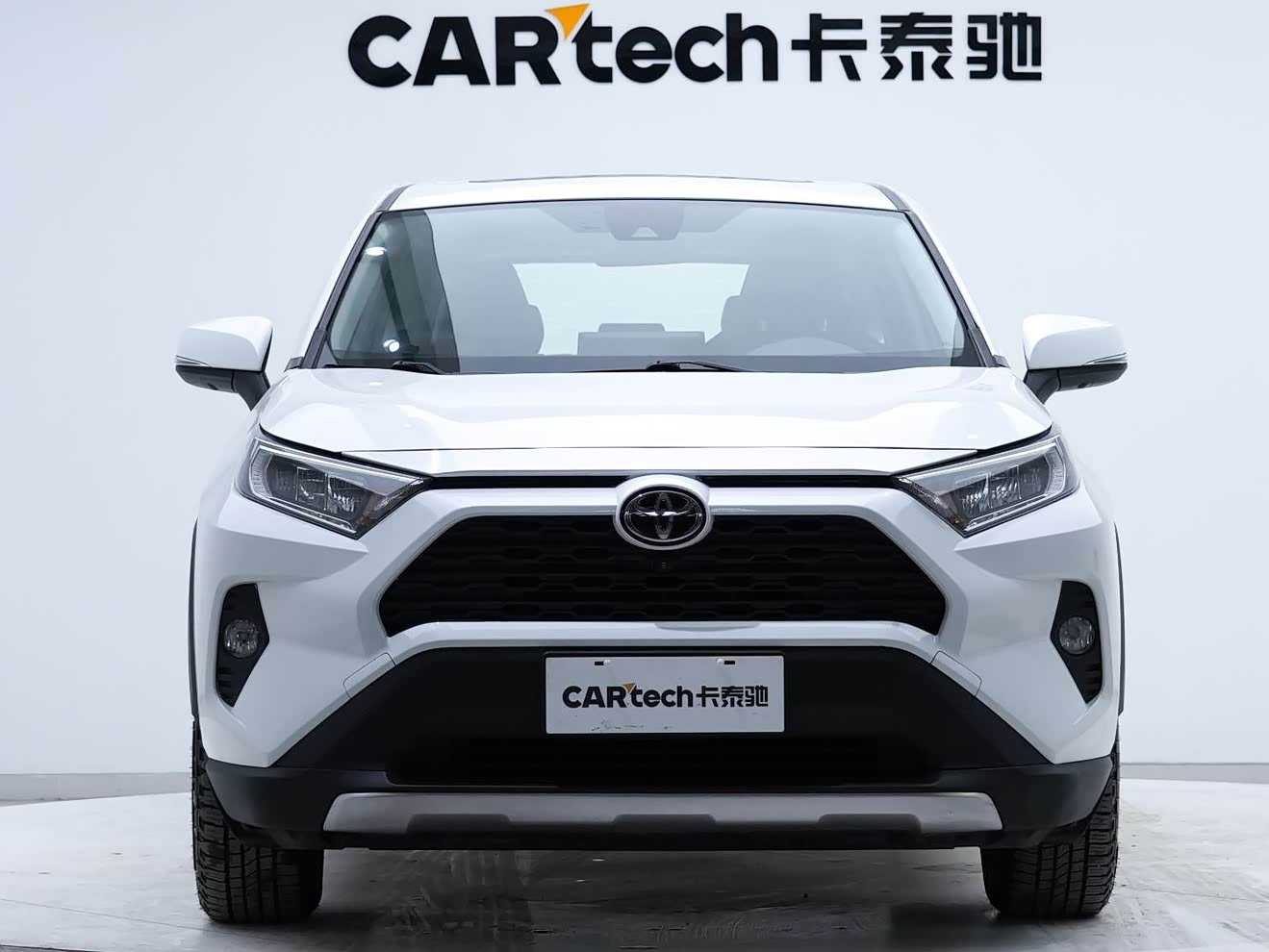 Toyota RAV4 2021 car image 