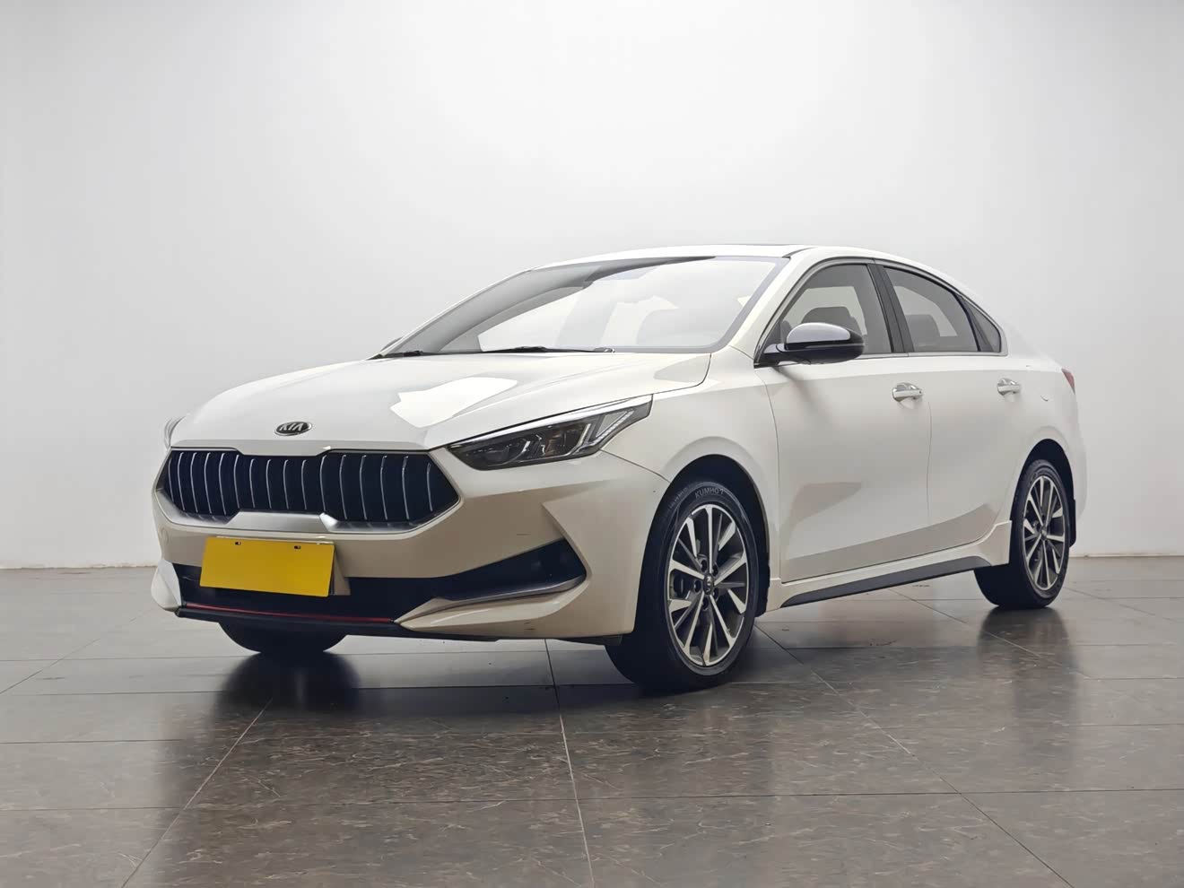 Kia K3 2020 car image 