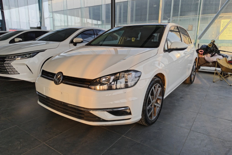 Volkswagen Golf 2020 #2 Volkswagen Golf 2020 car image #2