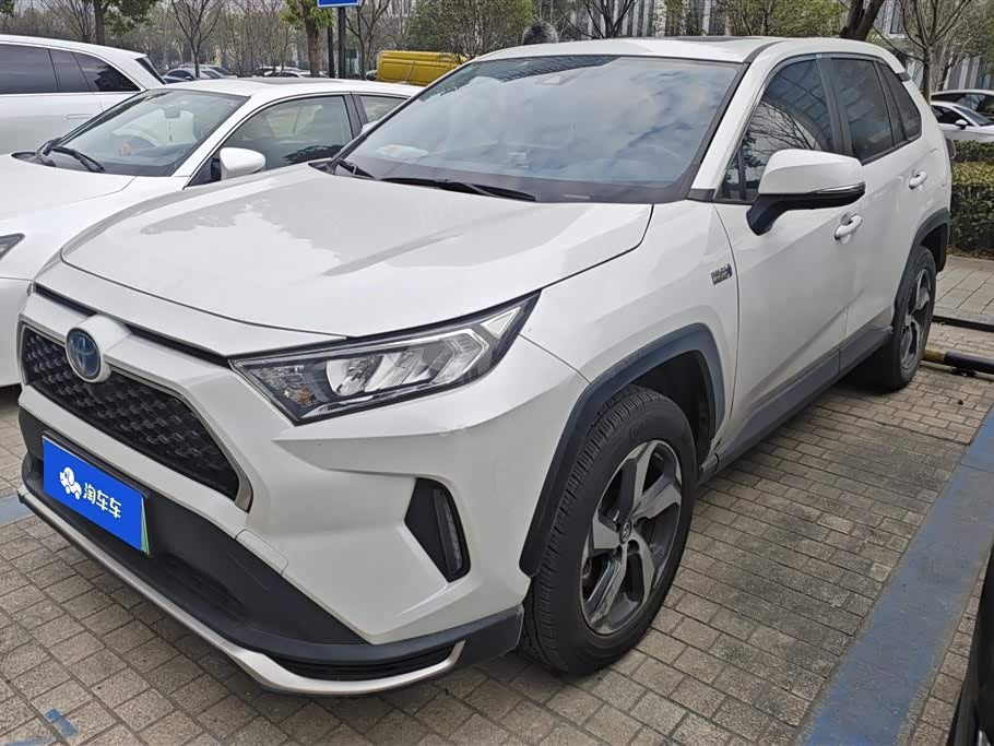 Toyota RAV4 Hybird E+ 2021 Toyota RAV4 Hybird E+ 2021 immagine di auto