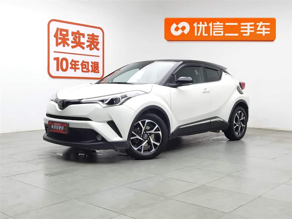 Toyota C-HR 2019 Toyota C-HR 2019 immagine di auto
