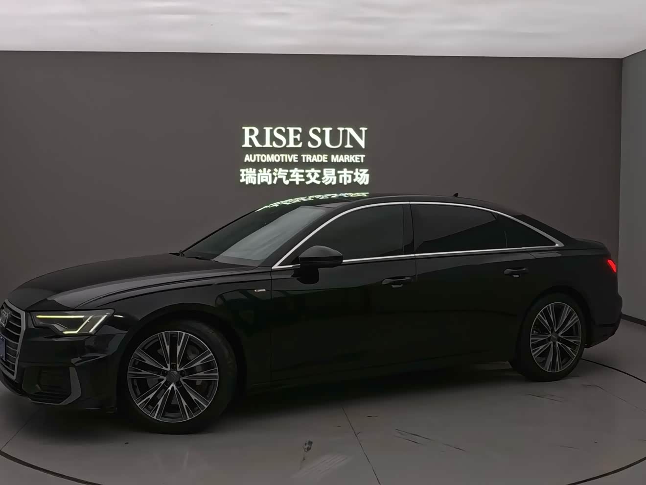 Audi A6L 2021 汽车图片 