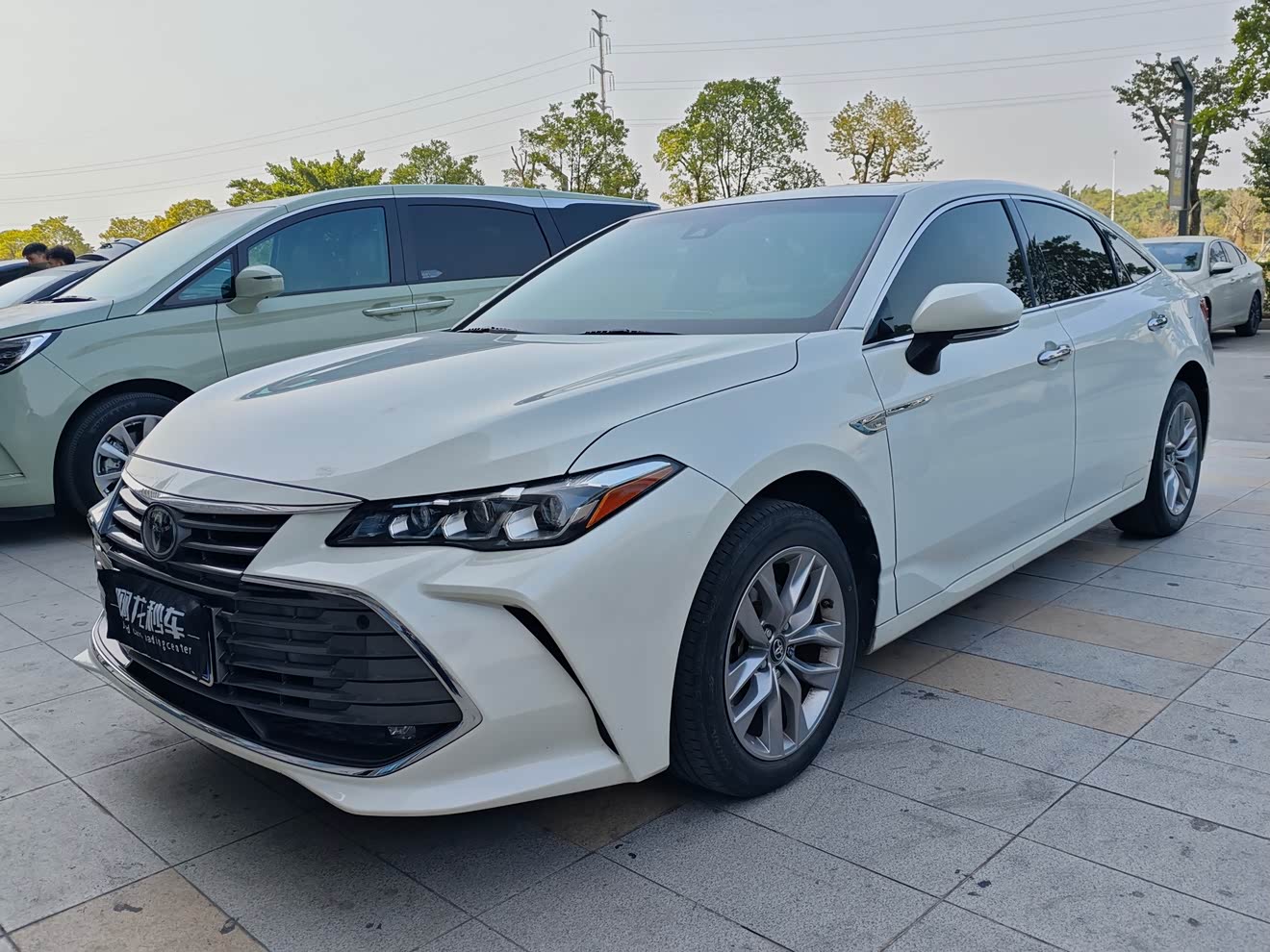 Toyota Avalon 2021 Toyota Avalon 2021 car image