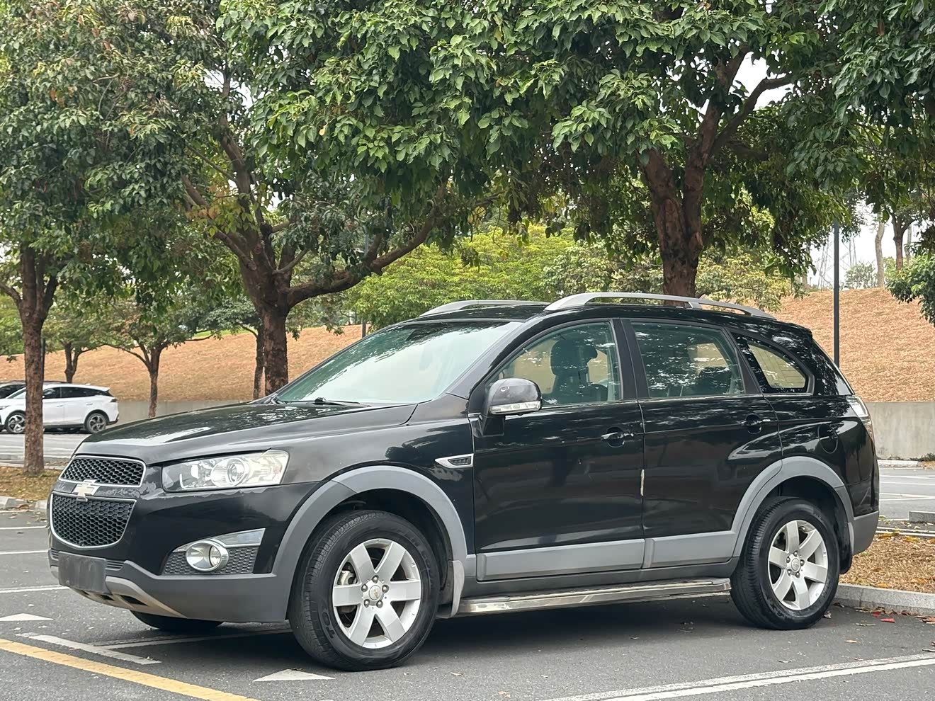 Chevrolet Captiva 2015 car image 