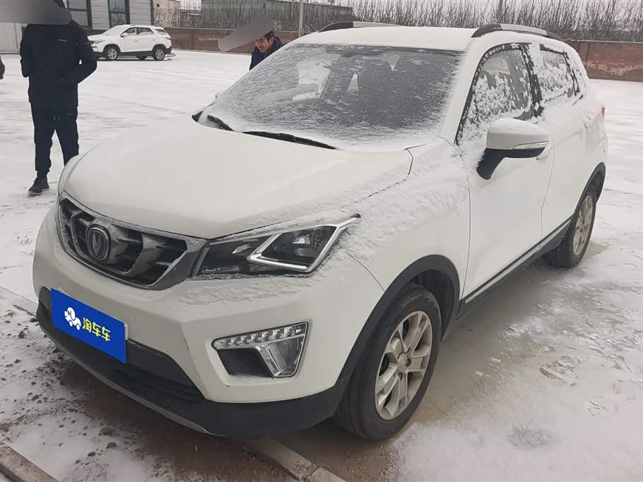 Changan CS15 2017 Changan CS15 2017 immagine di auto