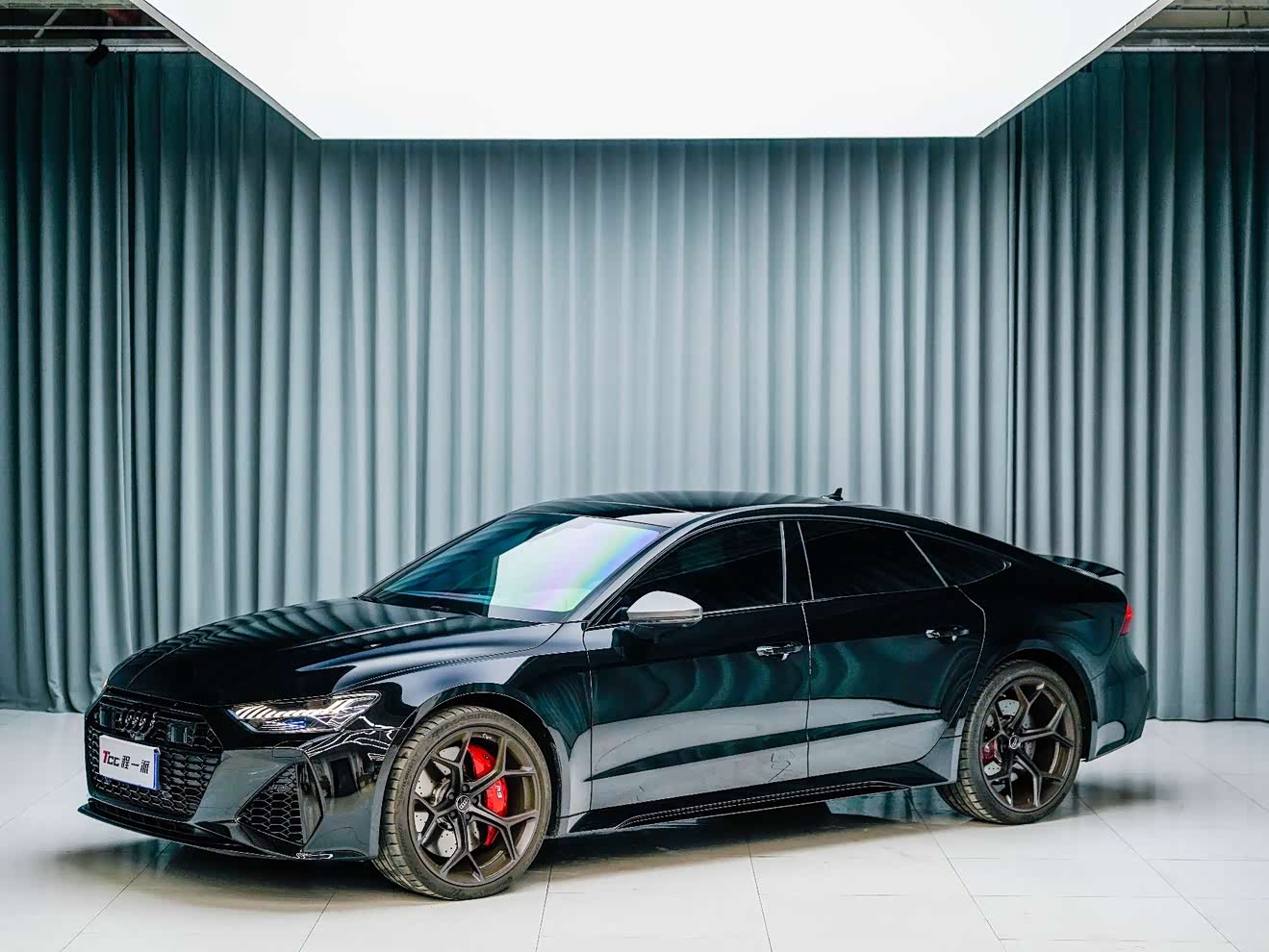 Audi RS 7 2025 car image 