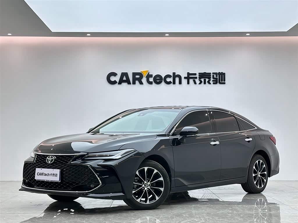 Toyota Avalon 2023 car image 