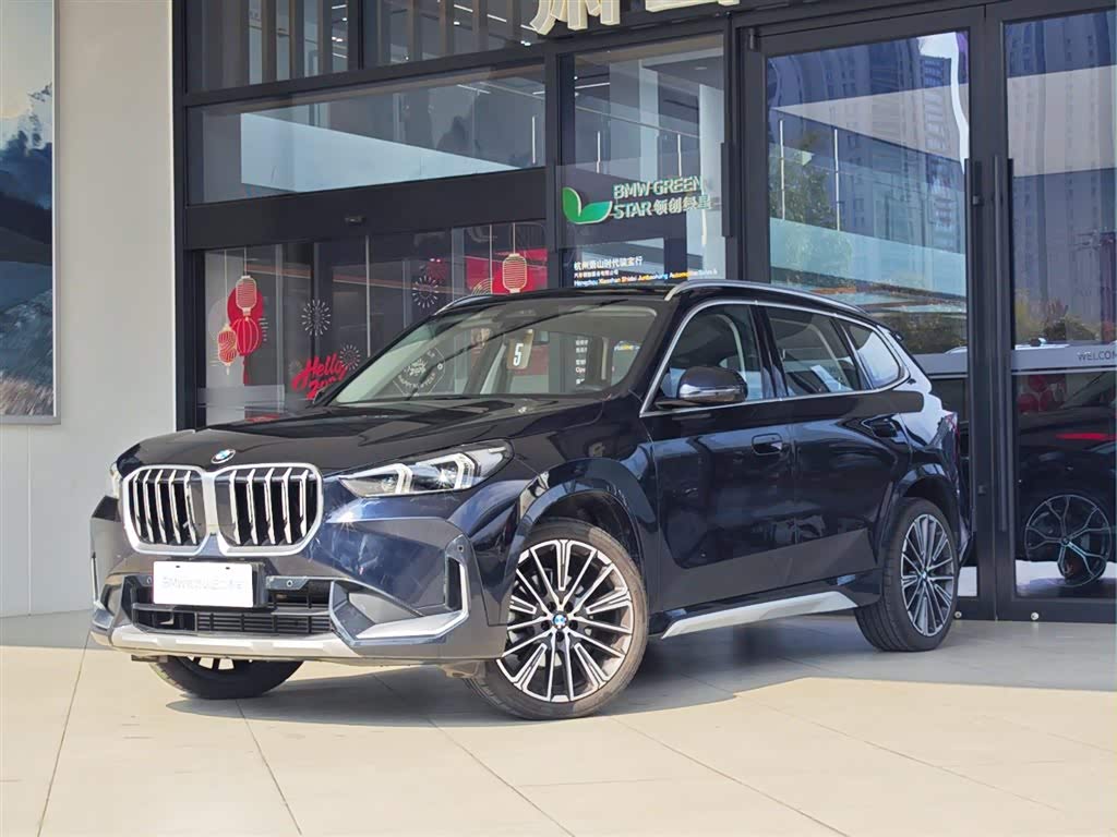 BMW X1 2025 car image 