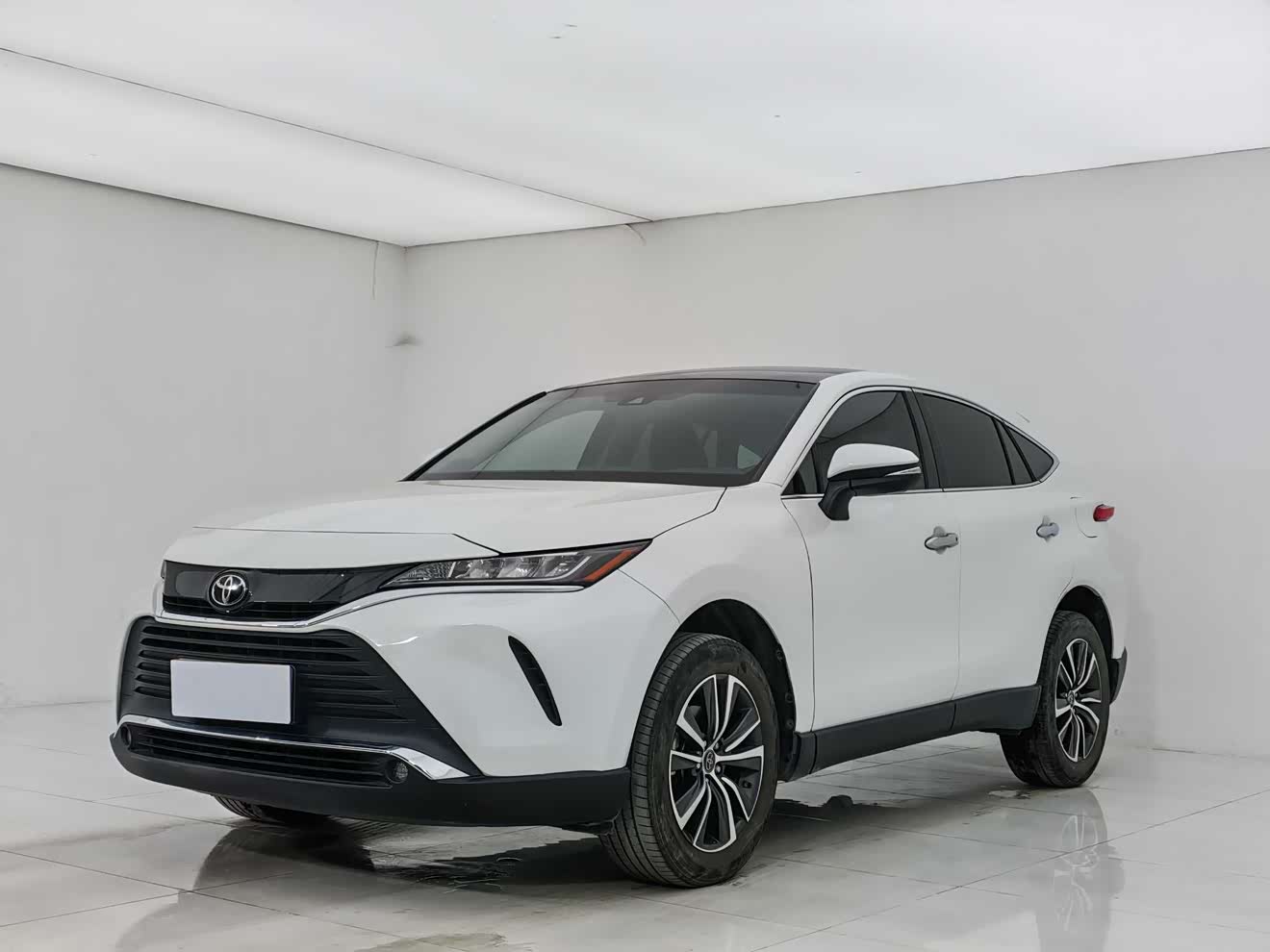 Toyota Harrier 2023 汽车图片 