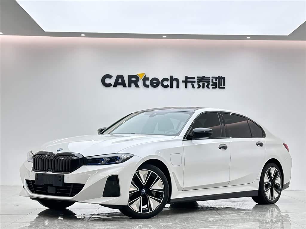BMW i3 2023 car image 