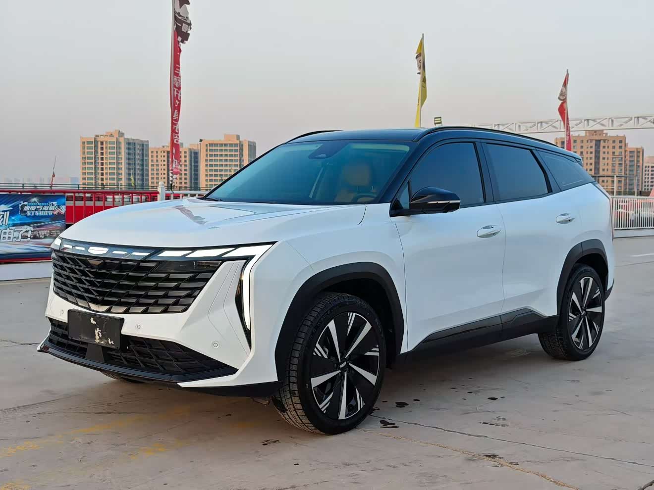 GEELY Boyue L 2023 car image 