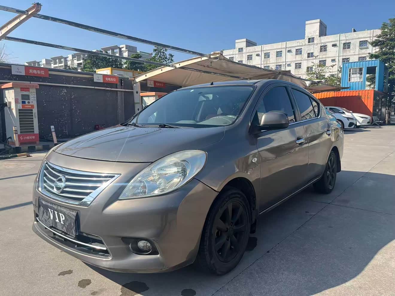 Nissan Sunny 2010 Nissan Sunny 2010 car image