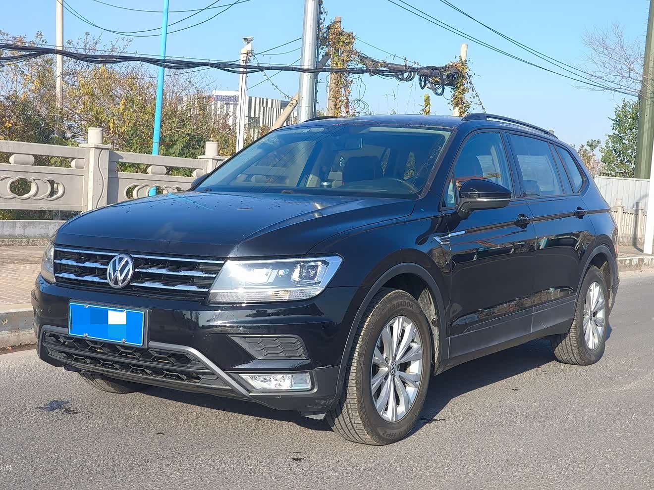 Volkswagen Tiguan L 2018 car image 