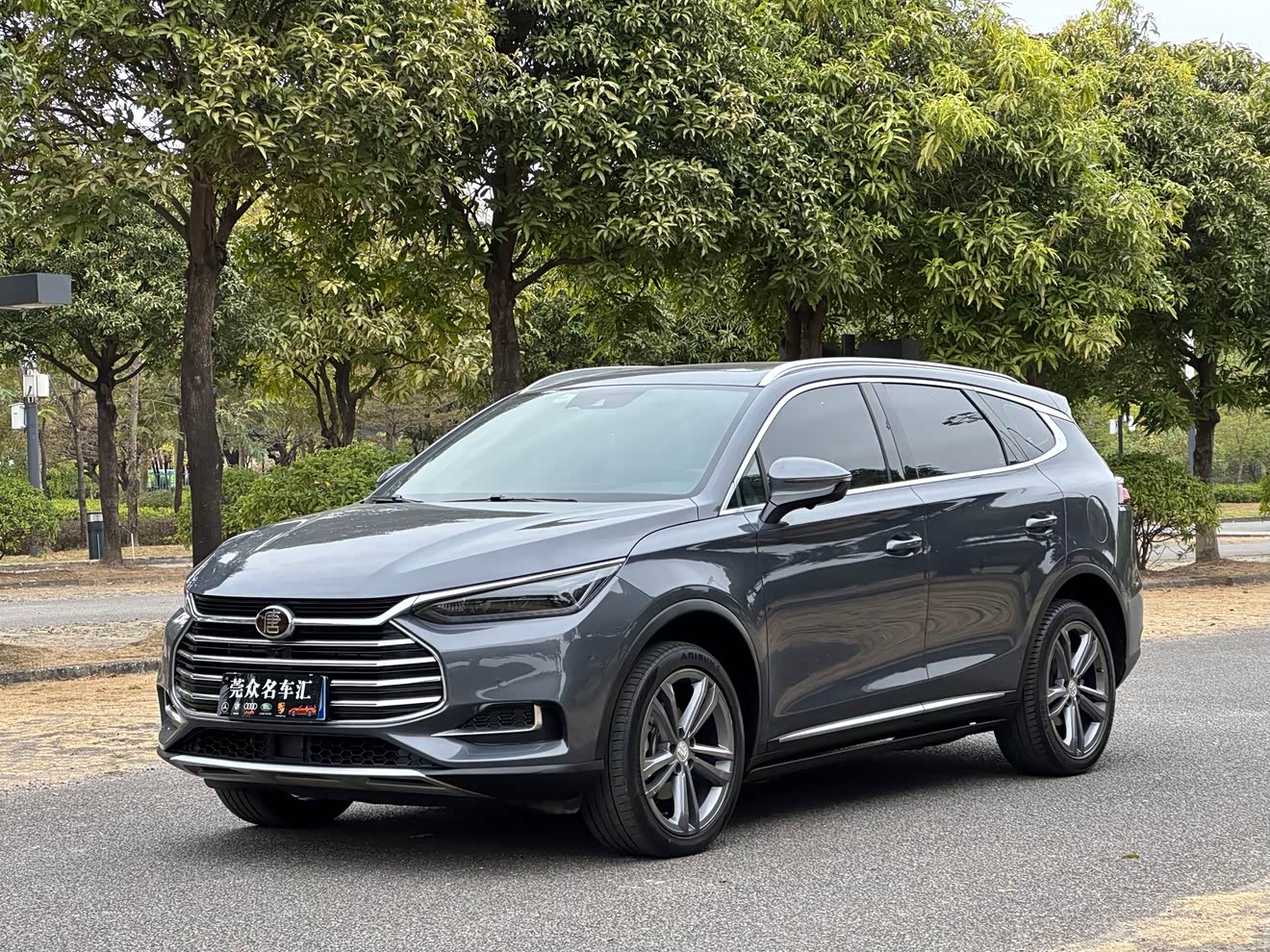 BYD Tang 2020 car image 