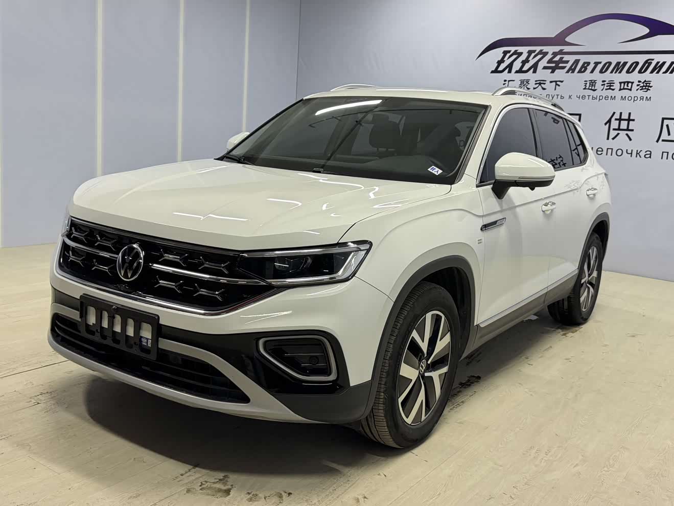 Volkswagen Tayron 2023 immagine di auto 