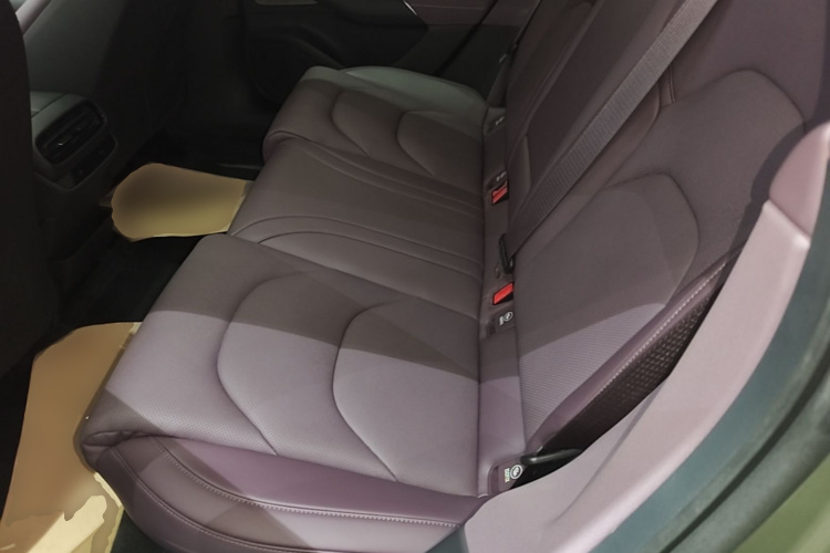 MI SU7 2025 imagem de carro #17
