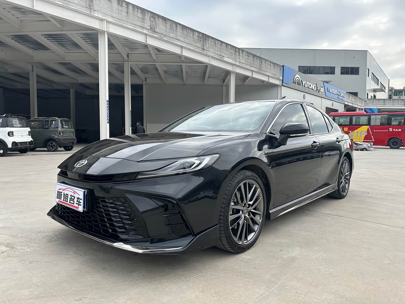Toyota Camry 2024 Toyota Camry 2024 car image