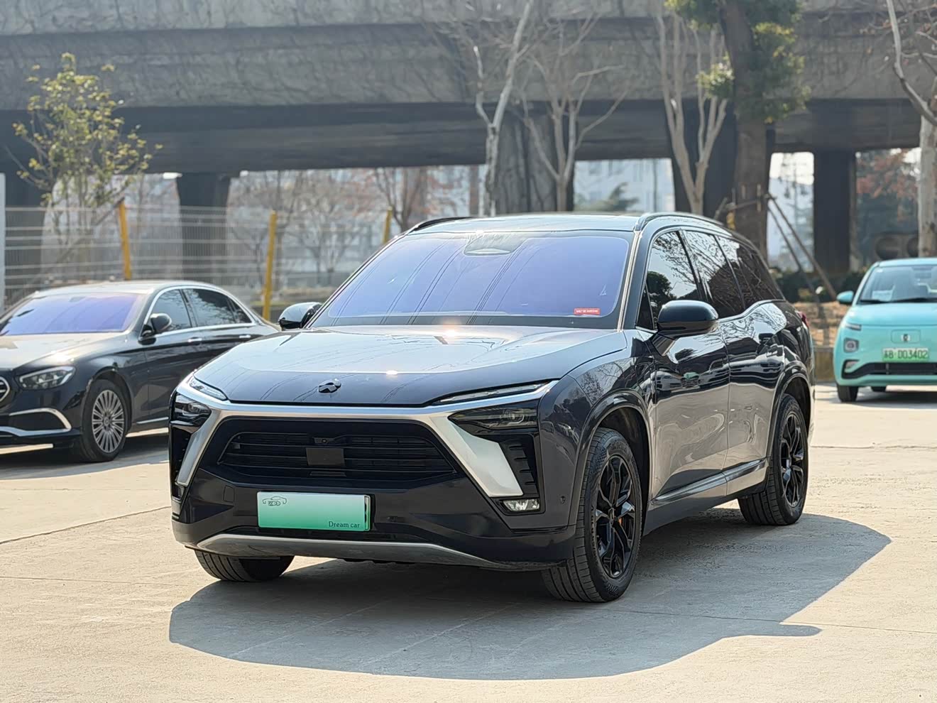 NIO ES8 2021 汽车图片 