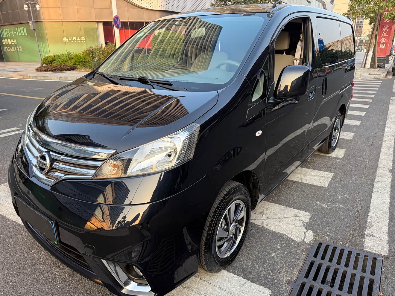 Nissan NV200 2018 汽车图片 