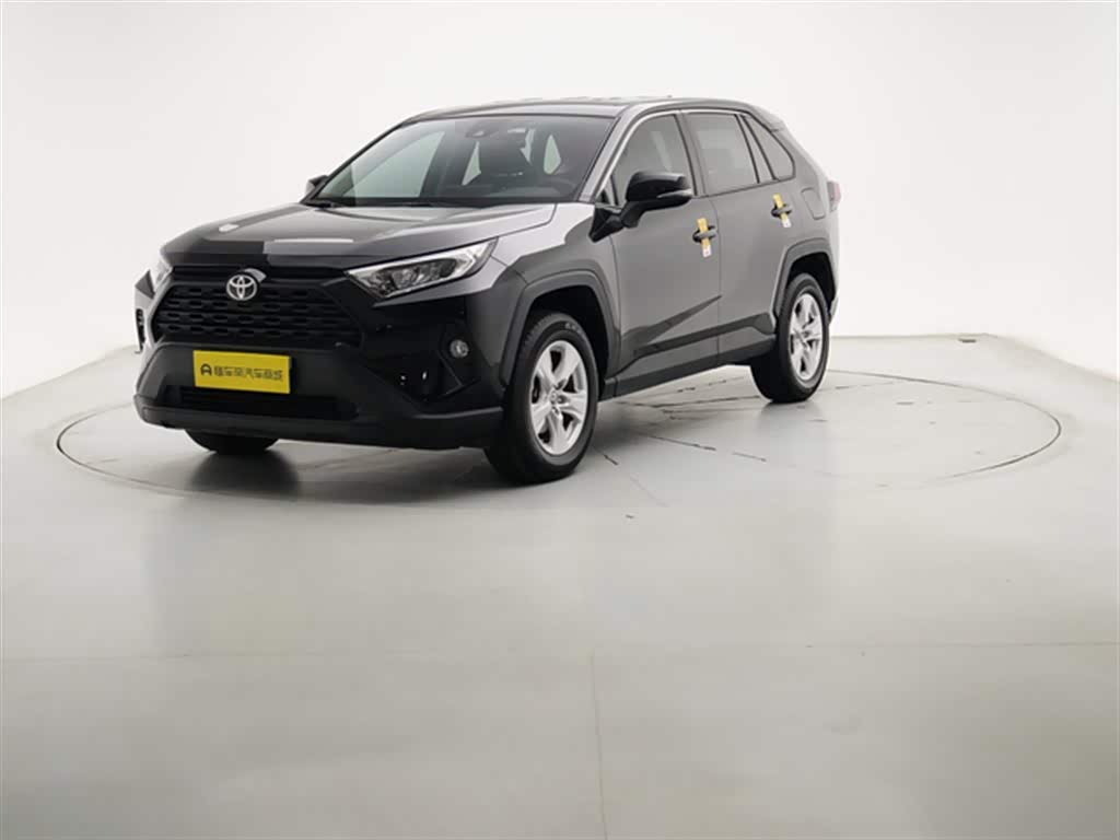 Toyota RAV4 2022 car image 