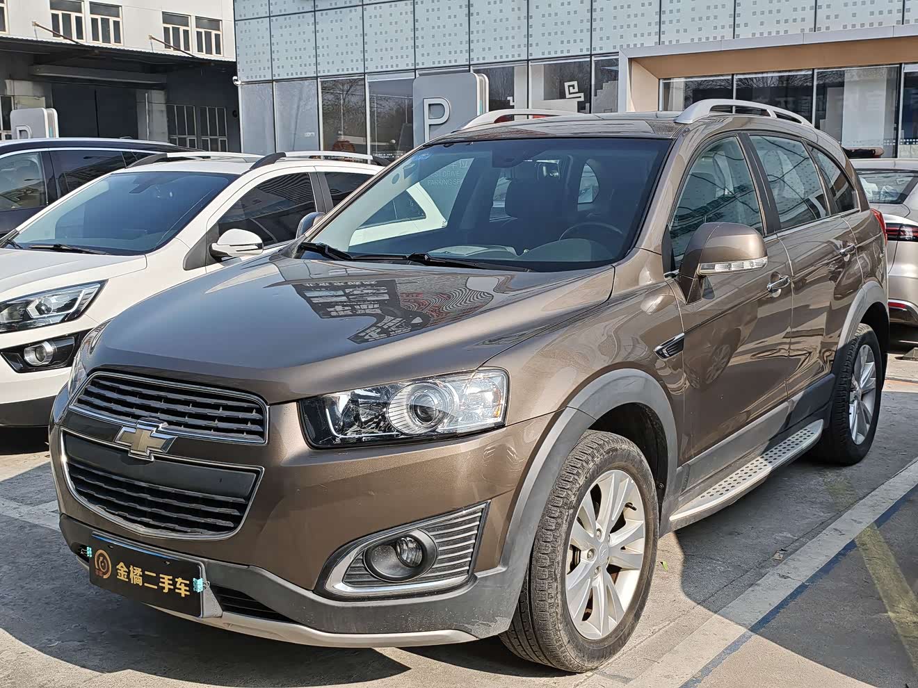 Chevrolet Captiva 2017 car image 