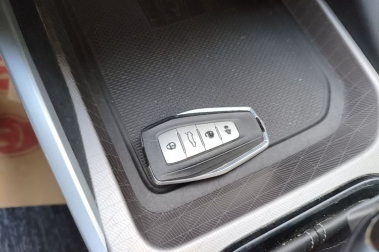 GEELY Emgrand 2022 #14 GEELY Emgrand 2022 car image #14