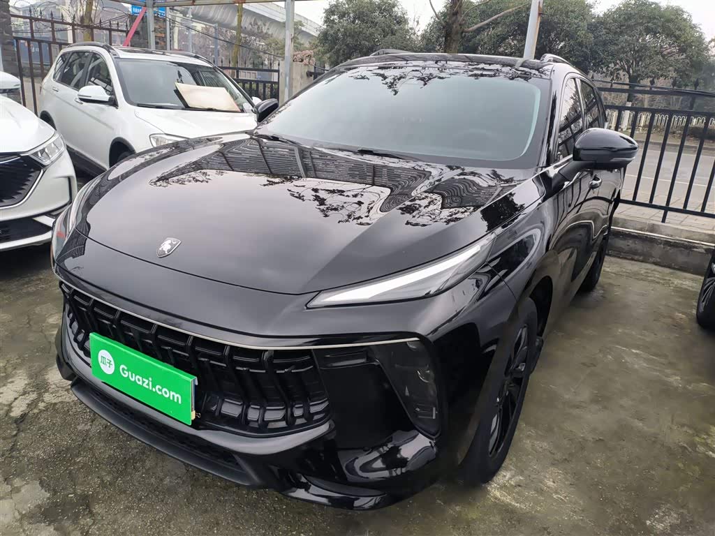 Forthing T5 EVO 2021 Forthing T5 EVO 2021 immagine di auto
