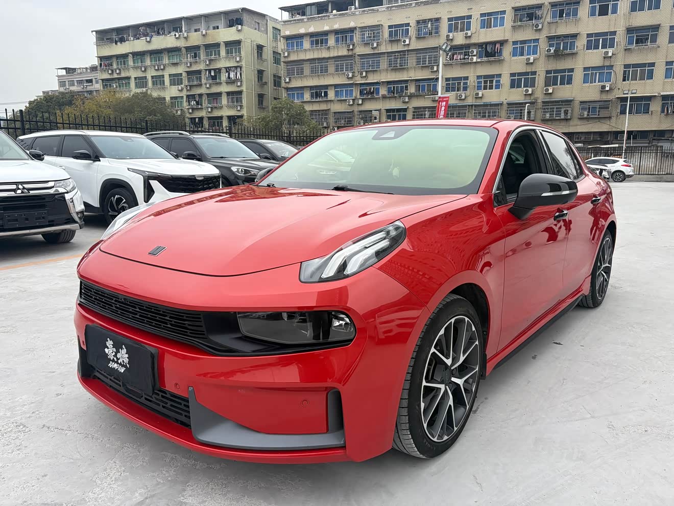 Lynk & Co 03 2020 car image 