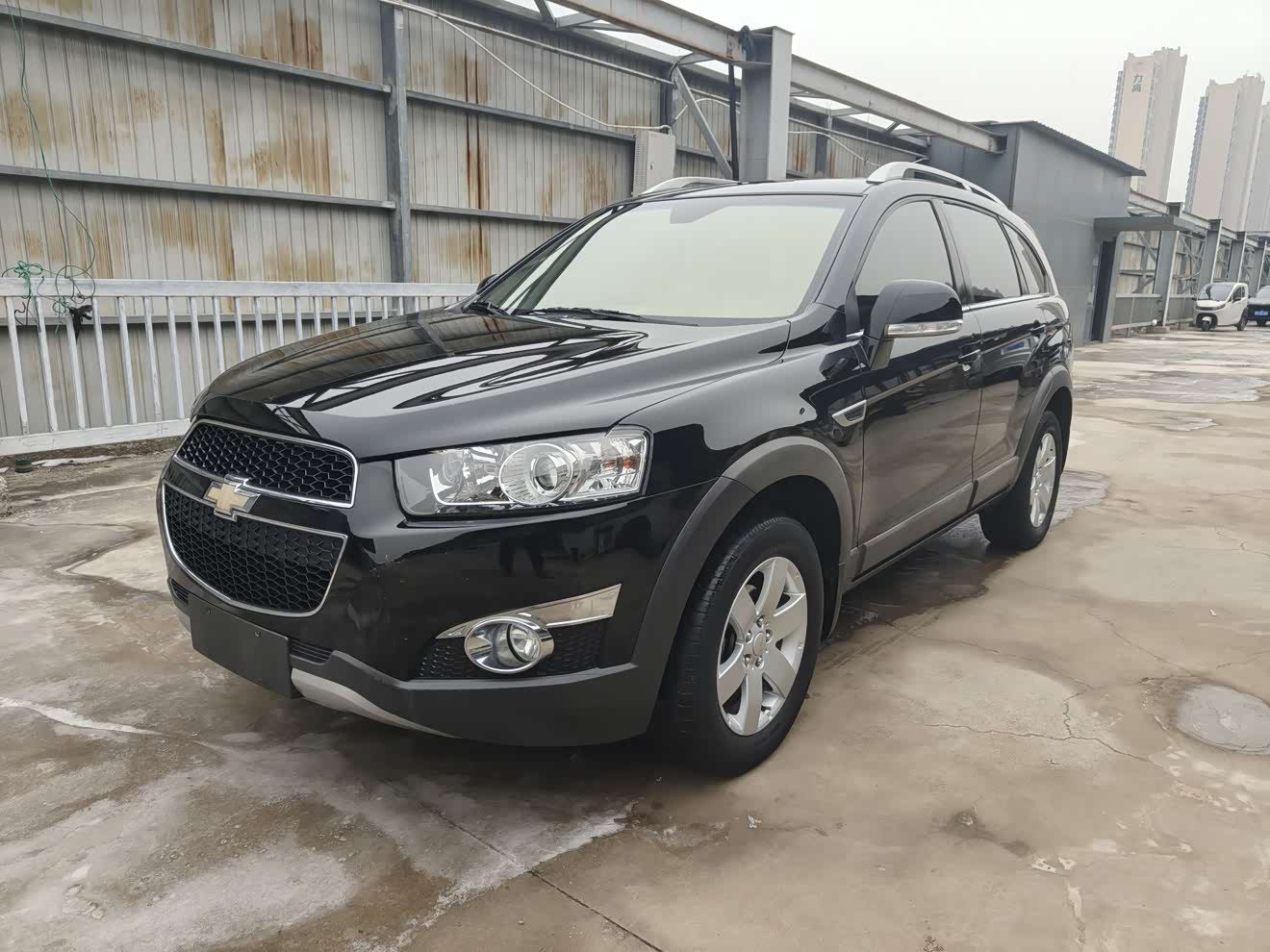 Chevrolet Captiva 2013 car image 