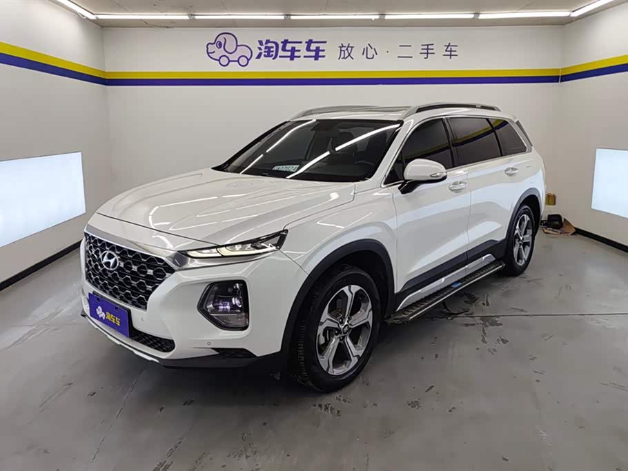 Hyundai Santa Fe 2020 Hyundai Santa Fe 2020 car image