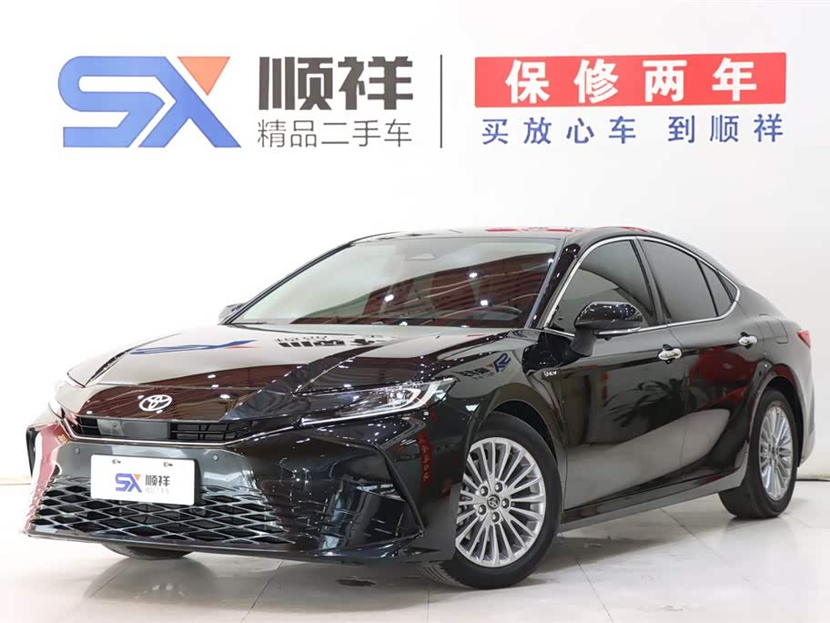 Toyota Camry 2024 汽车图片 