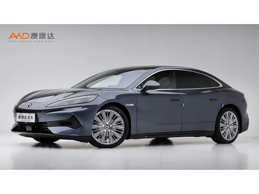 Denza Z9 2024 car image 