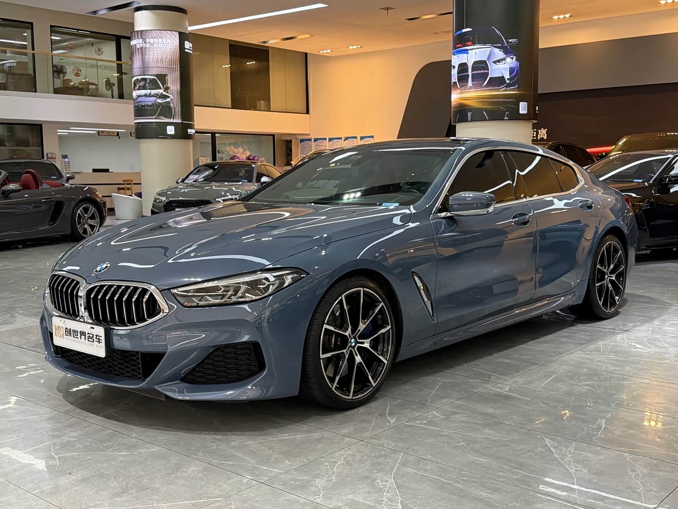 BMW 8 Series 2020 car image 