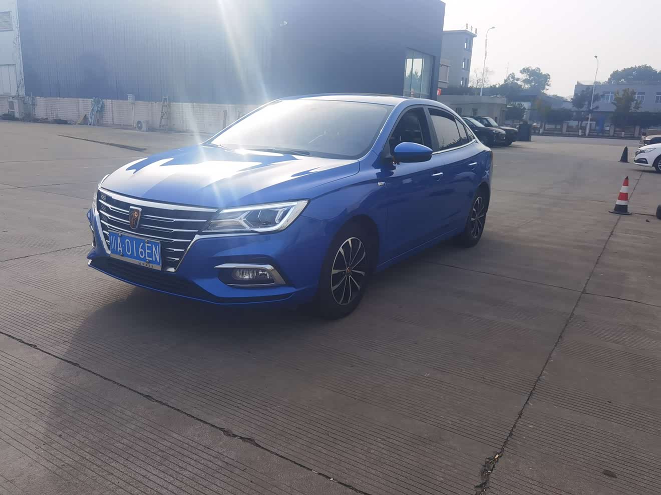 Roewe i5 2019 car image 