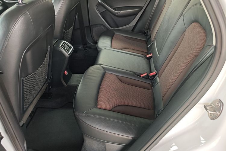 Audi Q3 2018 #17 Audi Q3 2018 car image #17