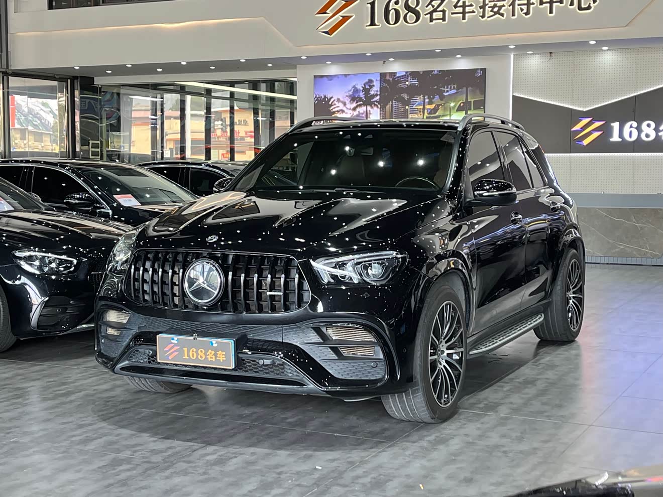Mercedes-Benz GLE Class 2020 Mercedes-Benz GLE Class 2020 car image